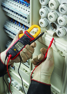 ACD-14-PRO-EUR - Kliešťový multimeter s dvojriadkovým displejom -  použitie 